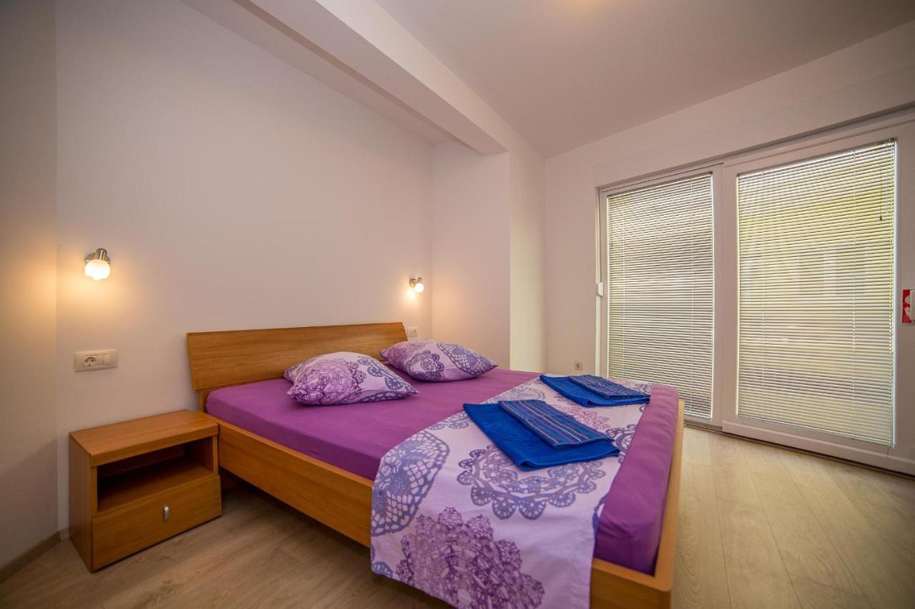 Apartments Emil Lokva Rogoznica Buitenkant foto