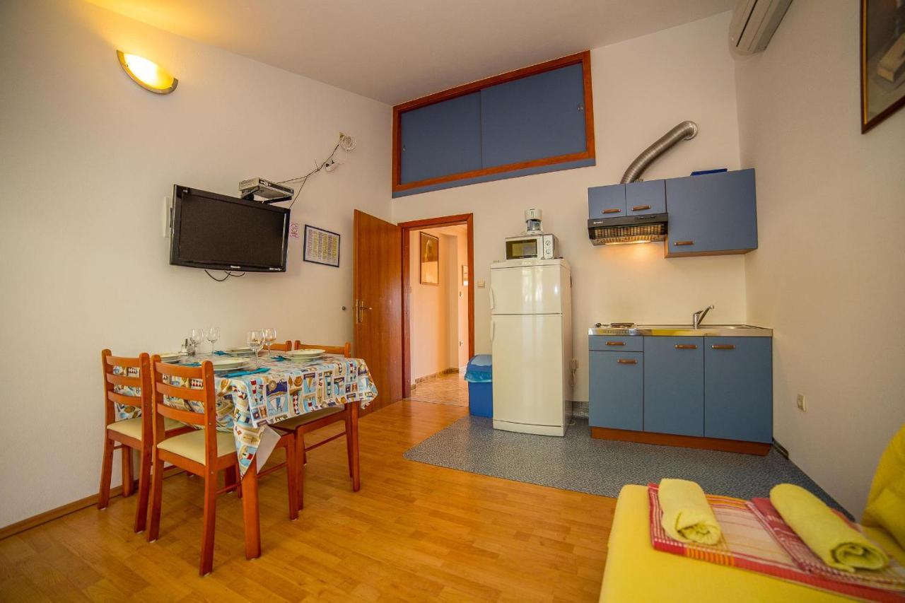Apartments Emil Lokva Rogoznica Buitenkant foto